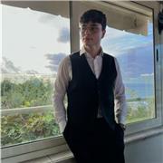 Studente di medicina e chirurgia offre lezione di chimica inorganica, organica e biochimica